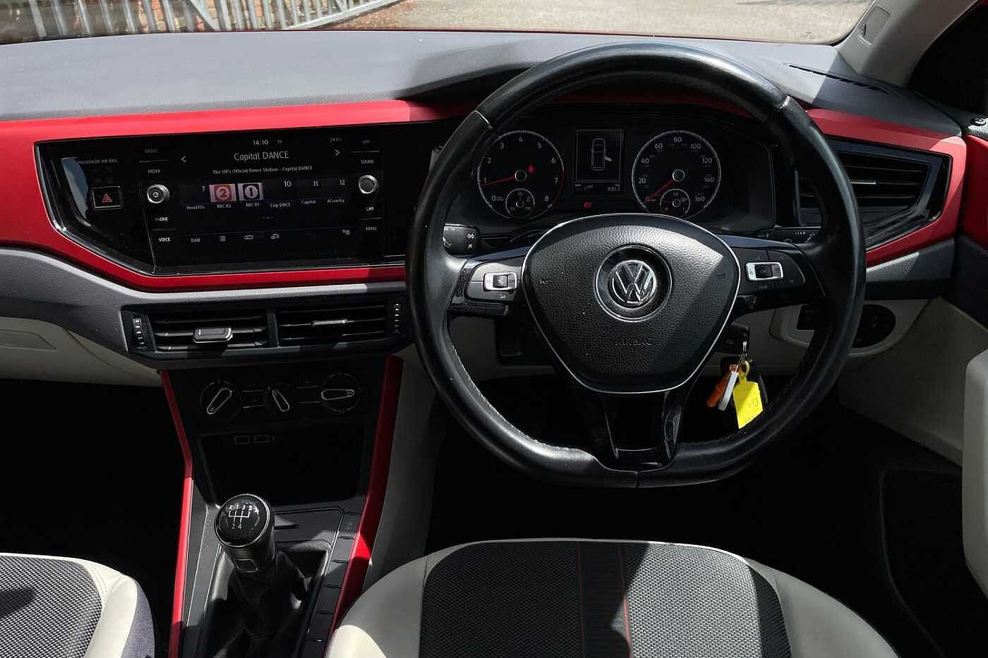 Volkswagen Polo Beats 1.0 80PS EVO 5-speed Manual 5 Door