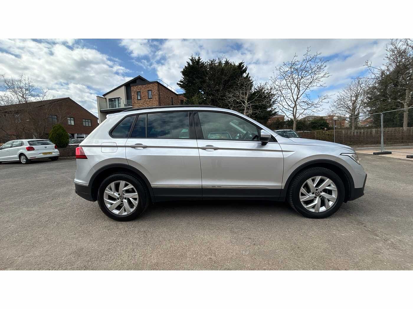 Volkswagen Tiguan Estate 1.5 TSI 150 Life 5dr DSG