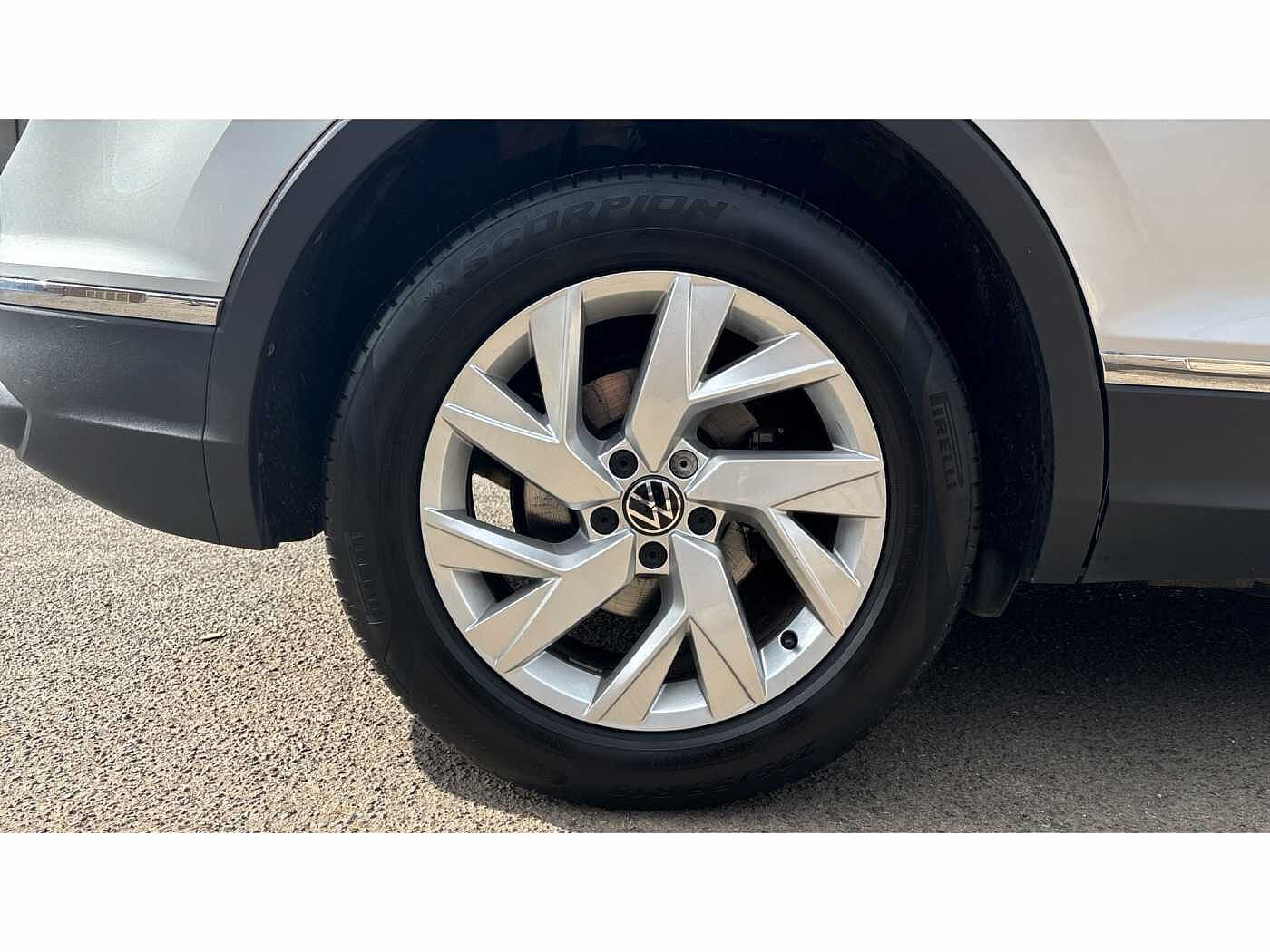 Volkswagen Tiguan Estate 1.5 TSI 150 Life 5dr DSG