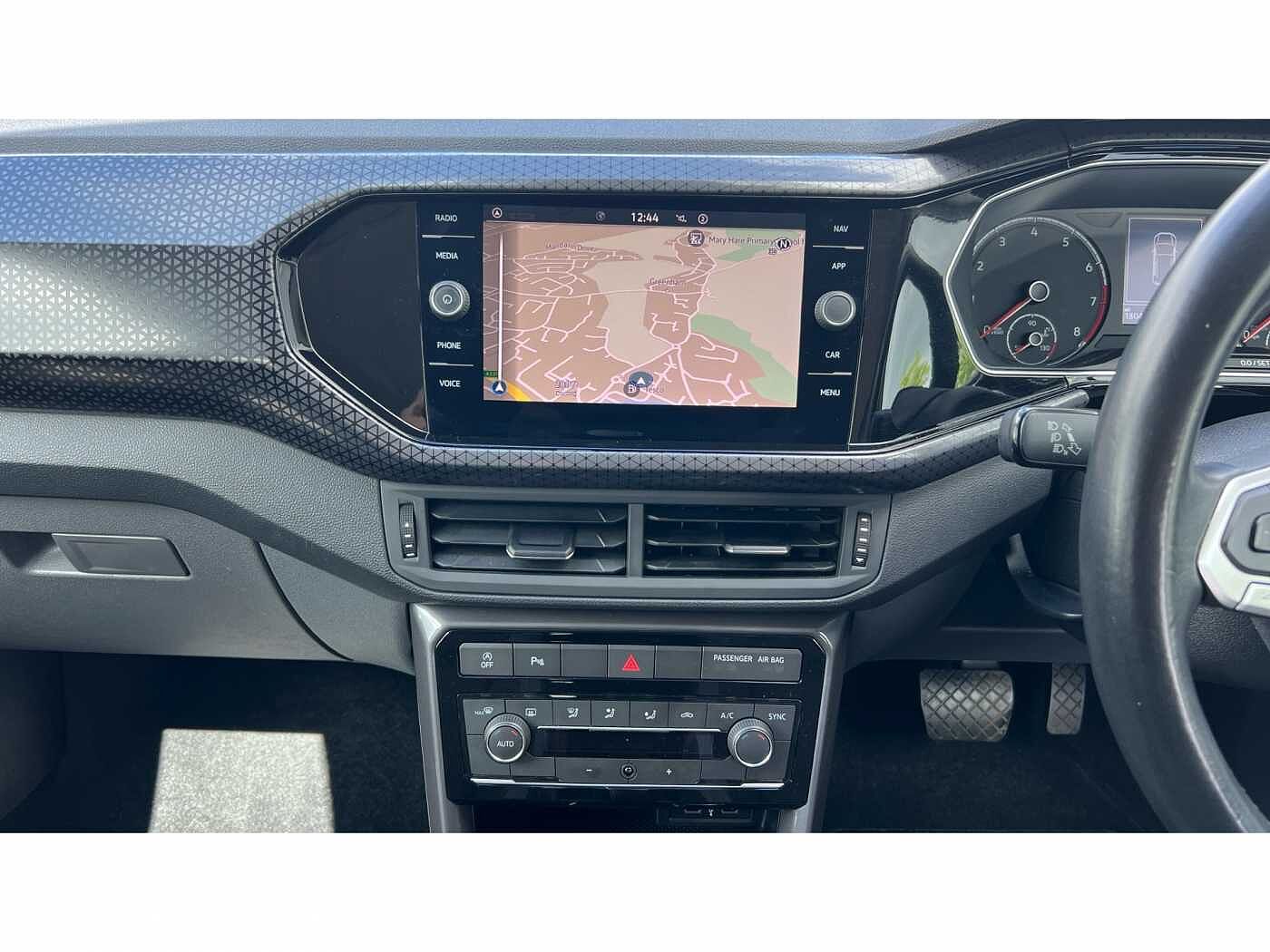 Volkswagen T-Cross 1.0 TSI (110ps) SEL DSG Hatchback