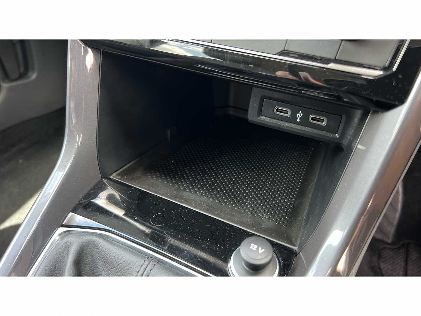 Volkswagen T-Cross 1.0 TSI (110ps) SEL DSG Hatchback