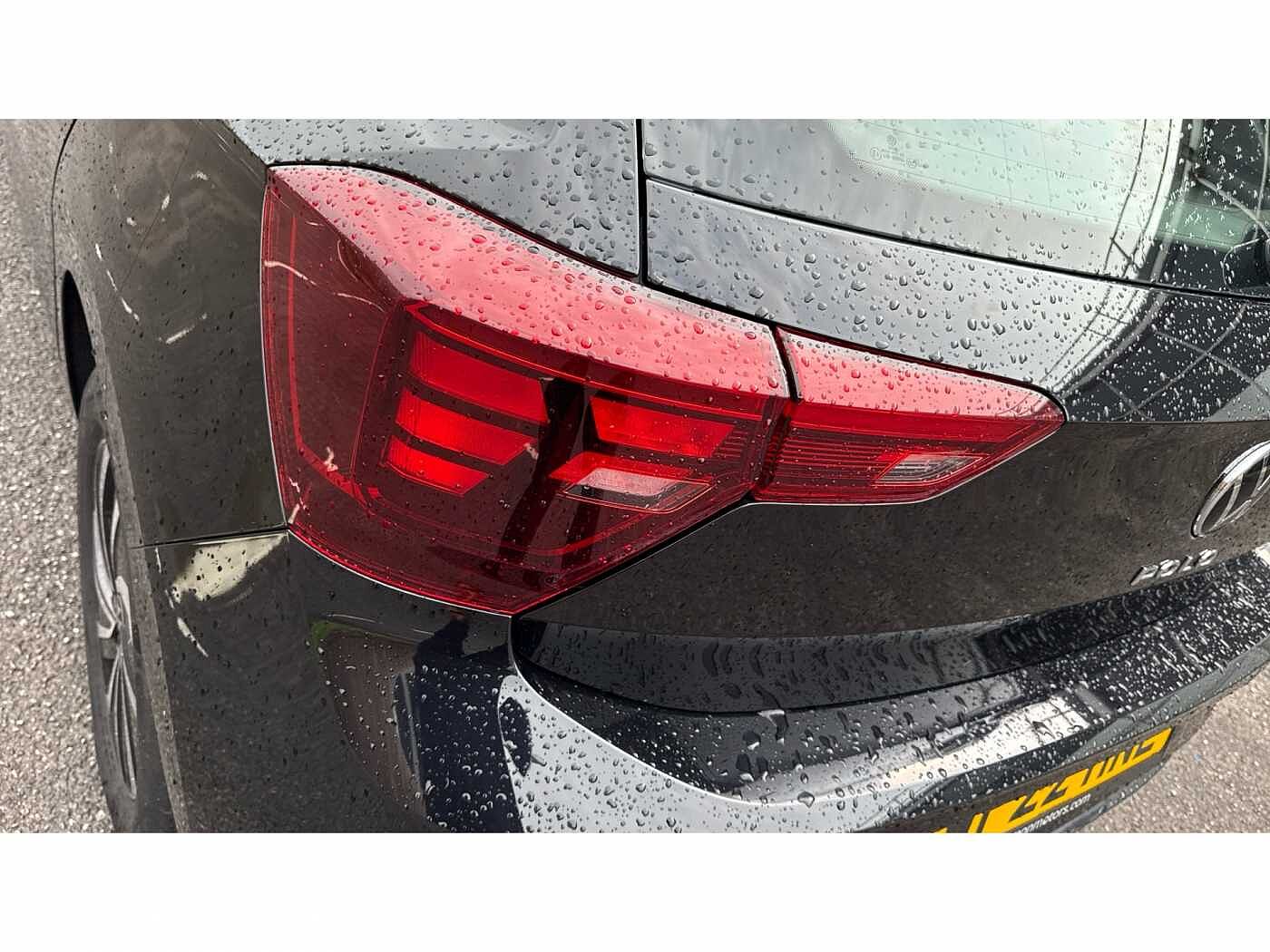 Volkswagen Polo MK6 Facelift (2021) 1.0 TSI 95PS Life