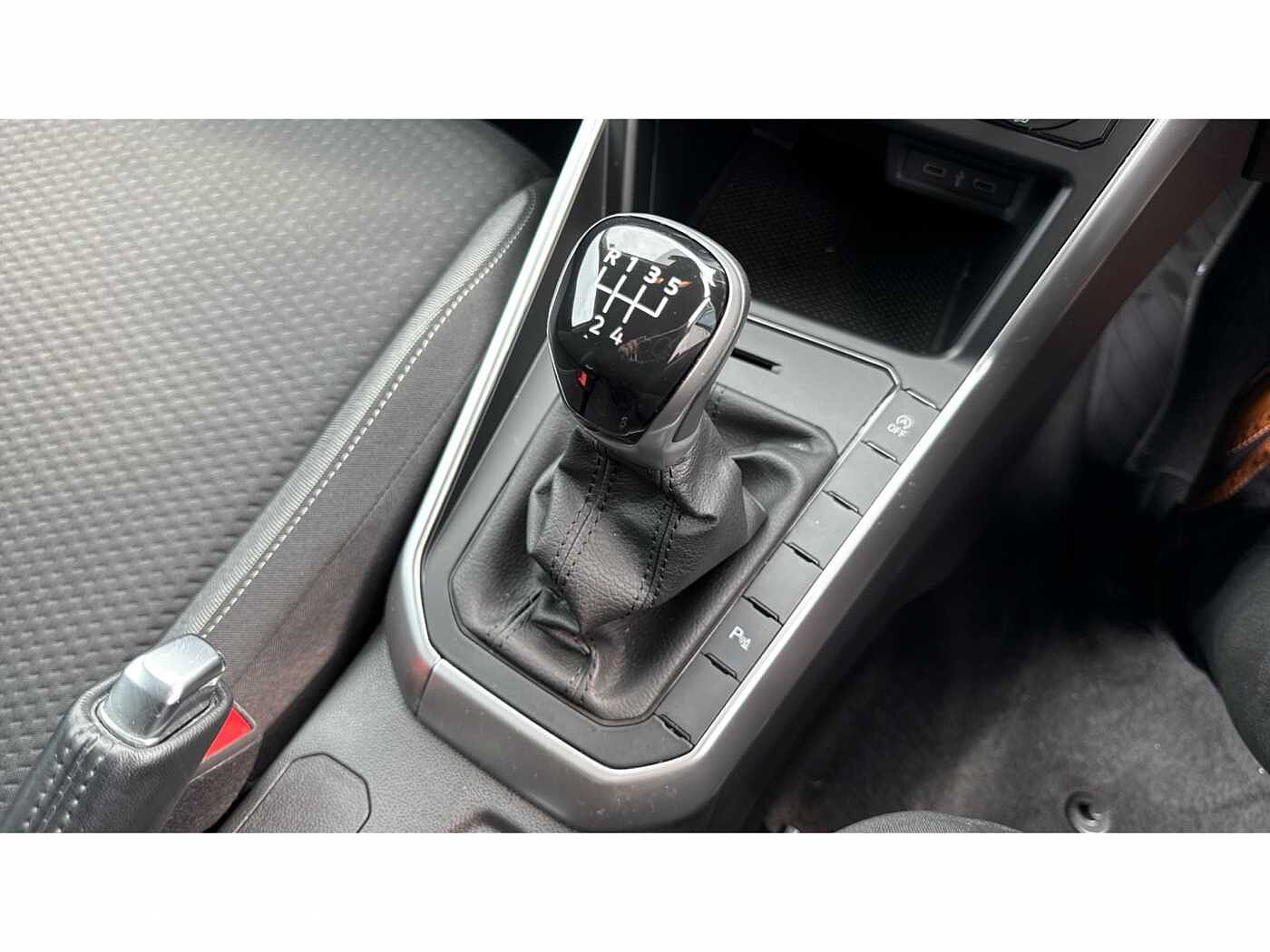 Volkswagen Polo MK6 Facelift (2021) 1.0 TSI 95PS Life