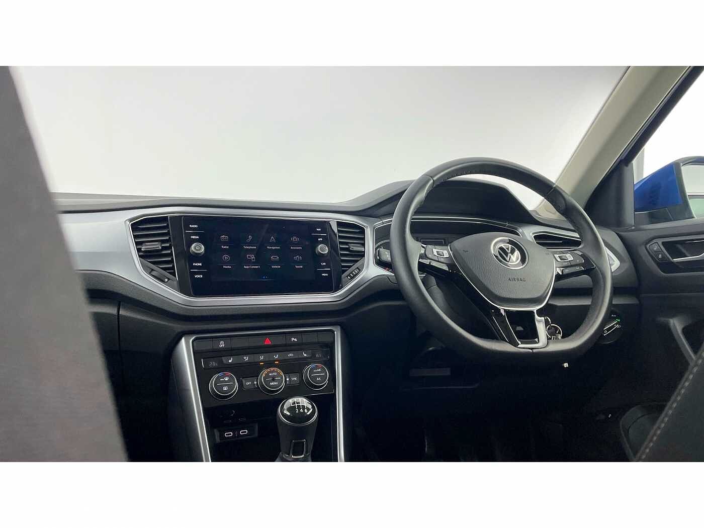 Volkswagen T-ROC 2017 1.0 TSI Active 110PS