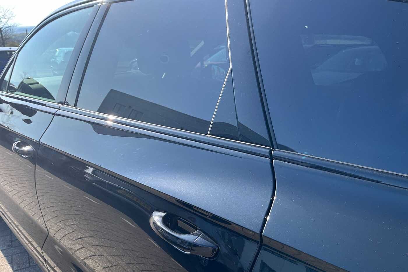 Volkswagen Touareg 3.0TDI (286ps) Black Edition 4Motion 5dr ** Air Suspension **