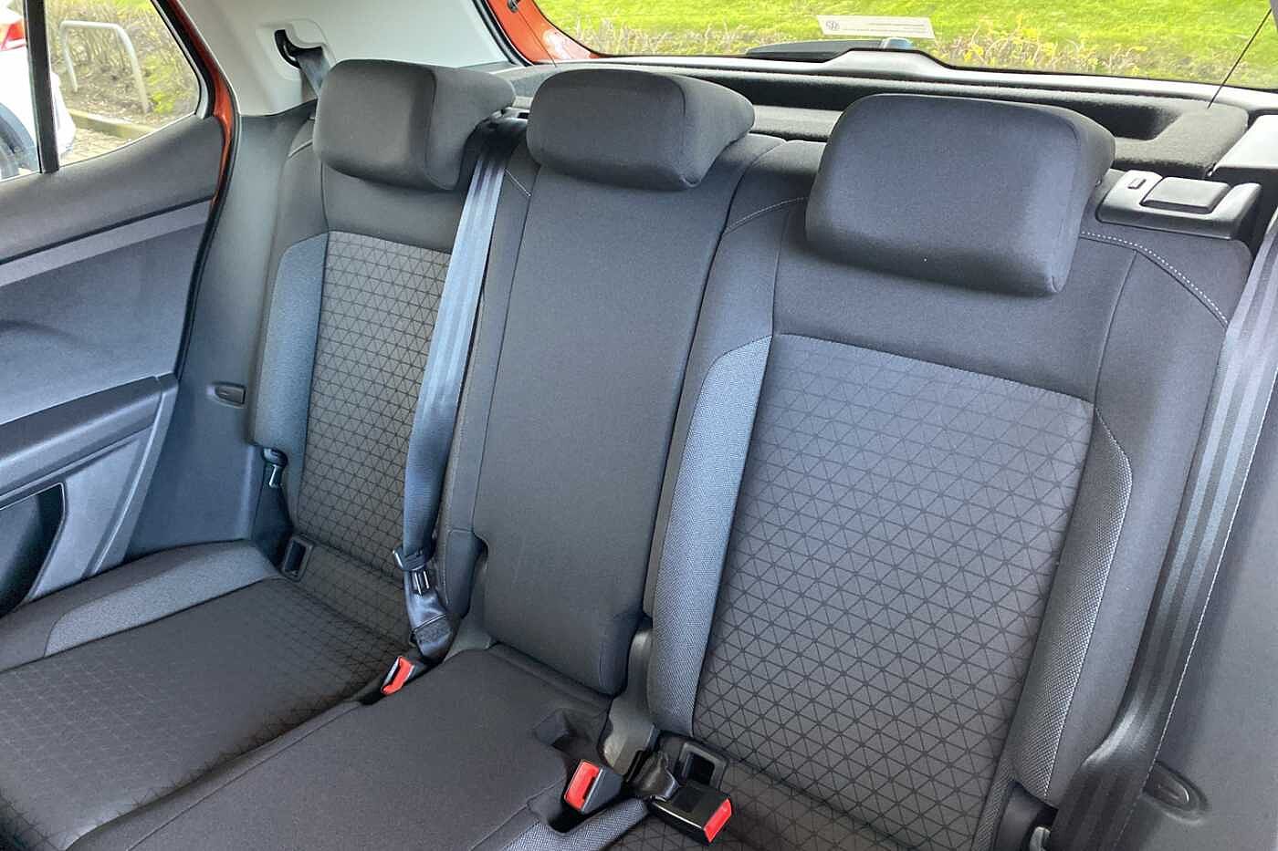 Volkswagen T-Cross 1.0 TSI (110ps) SE DSG Hatchback