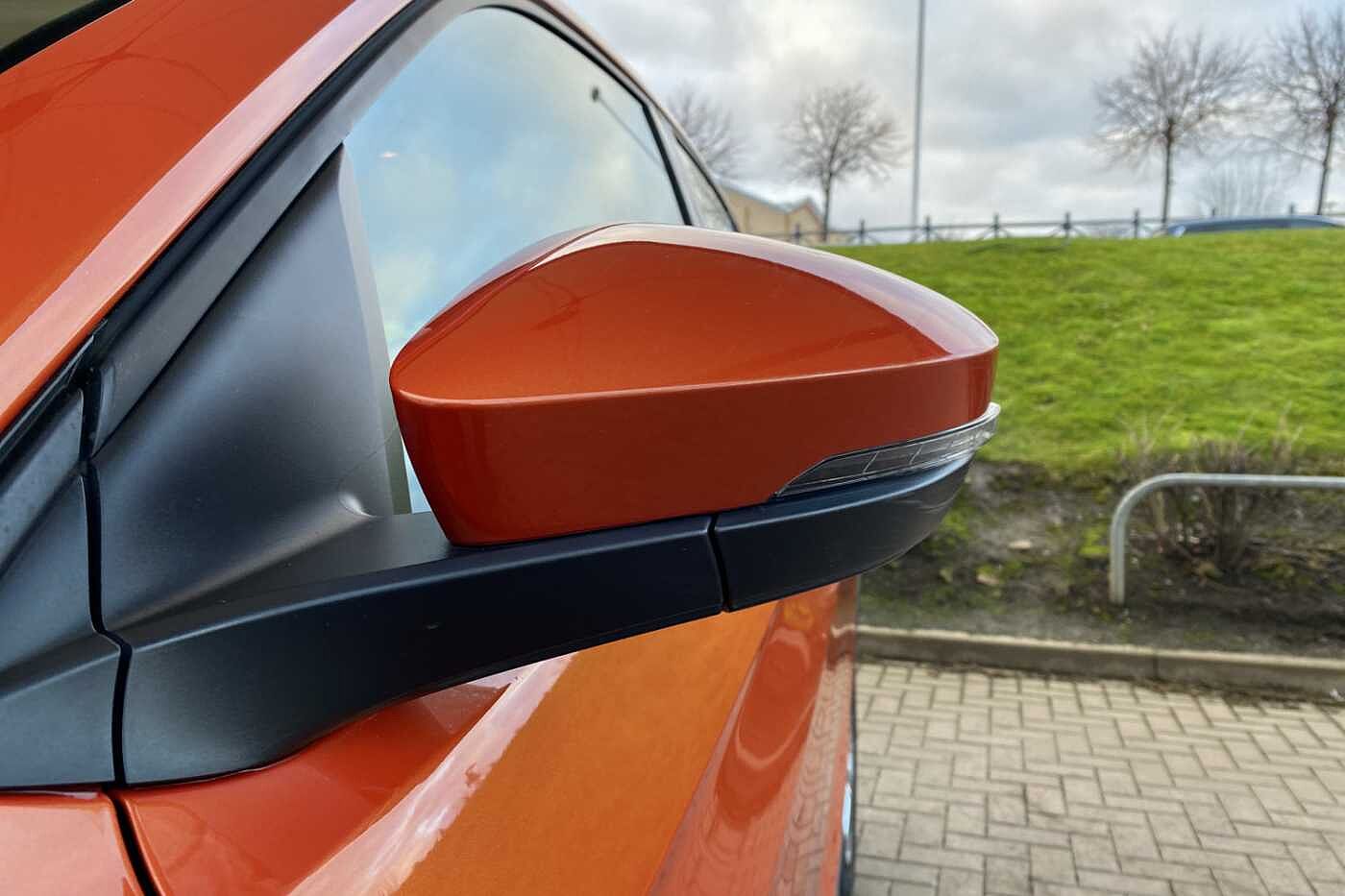Volkswagen T-Cross 1.0 TSI (110ps) SE DSG Hatchback