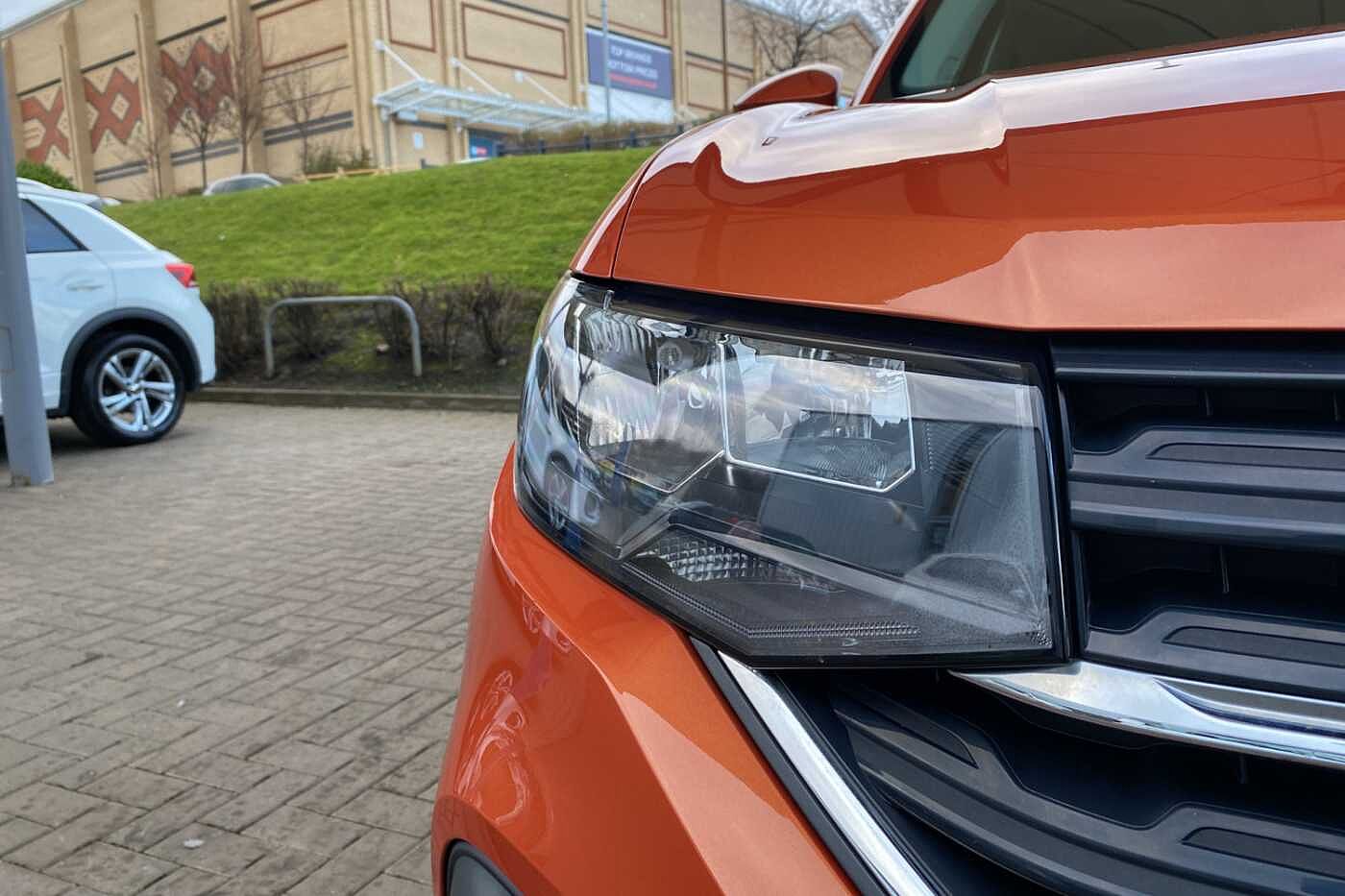 Volkswagen T-Cross 1.0 TSI (110ps) SE DSG Hatchback