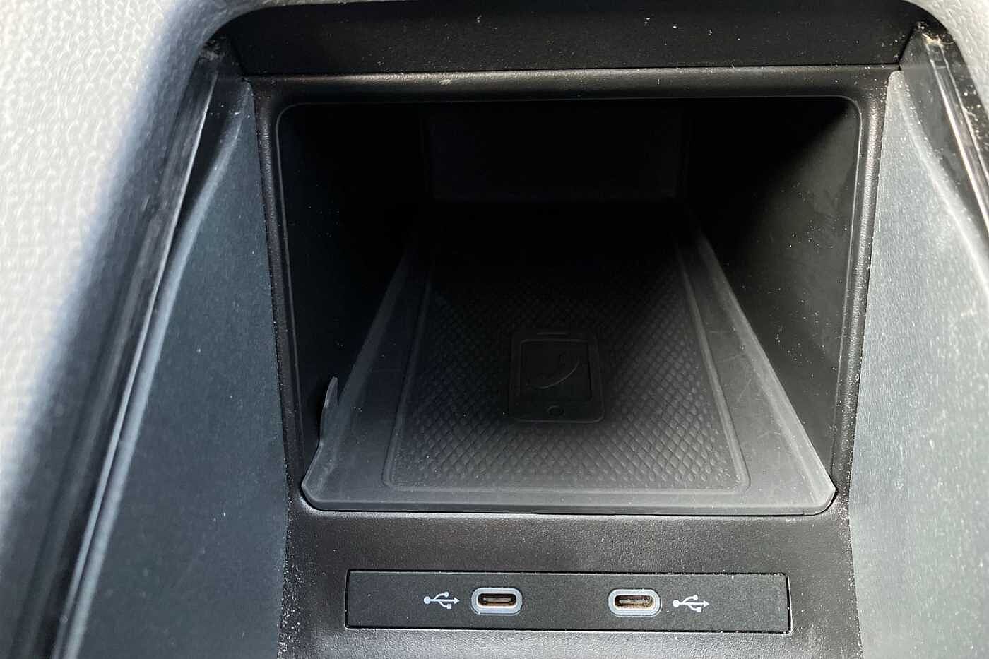 Volkswagen ID.4 Family 77kWh Pro Performance 204PS Auto 5 Dr
