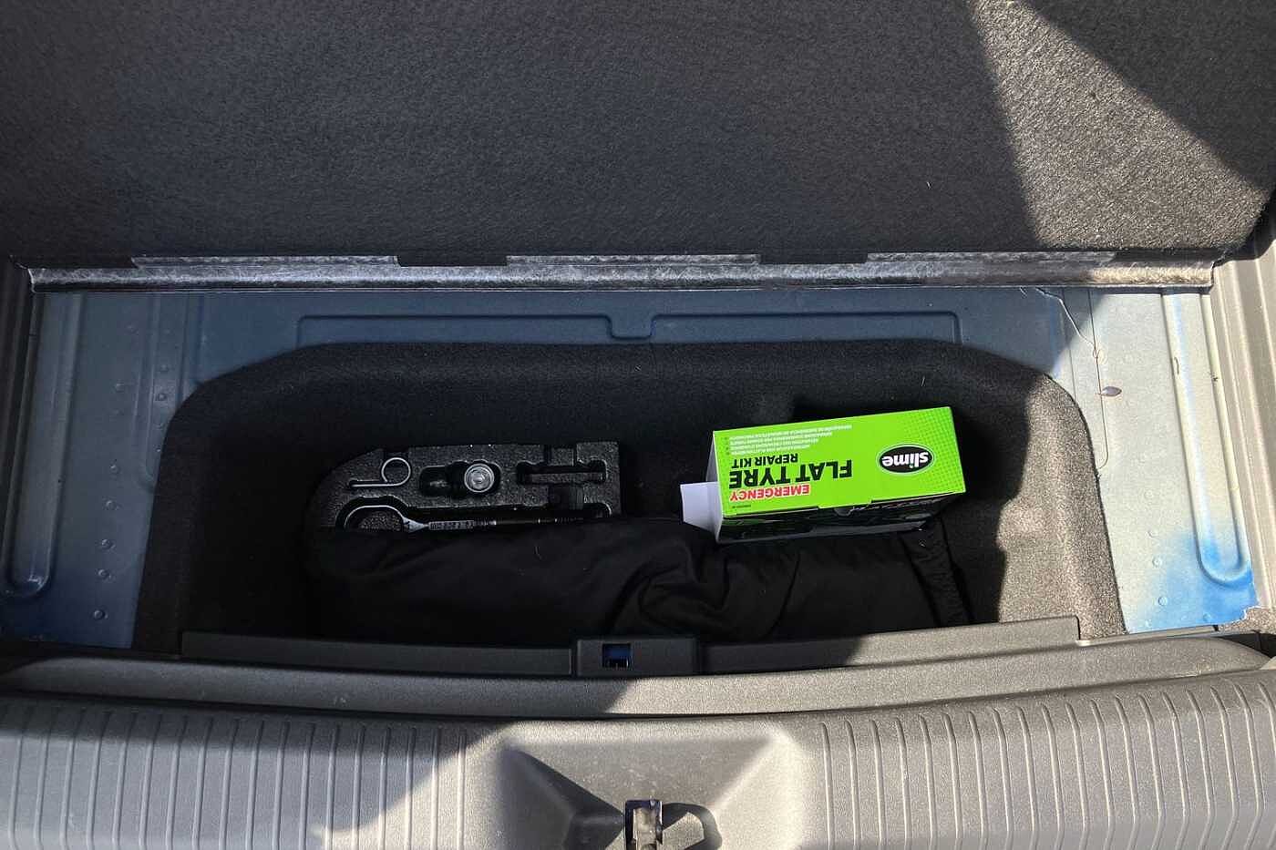 Volkswagen ID.4 Family 77kWh Pro Performance 204PS Auto 5 Dr