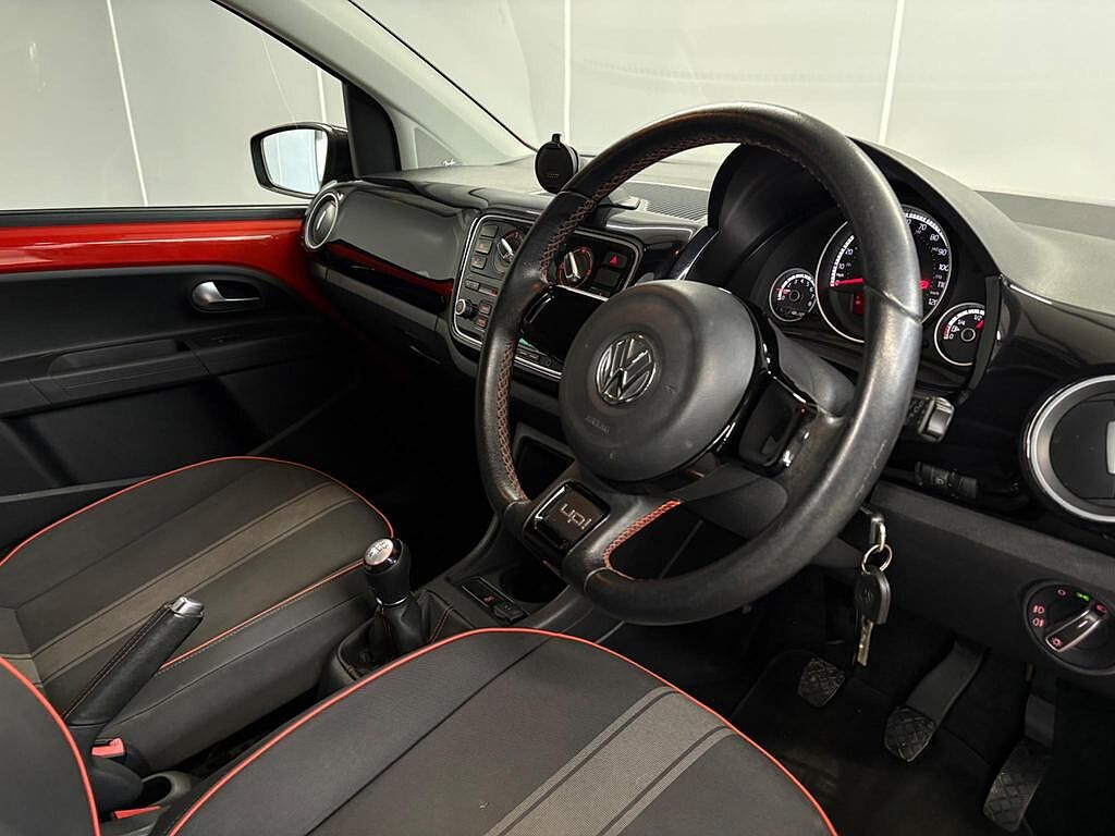 Volkswagen up!