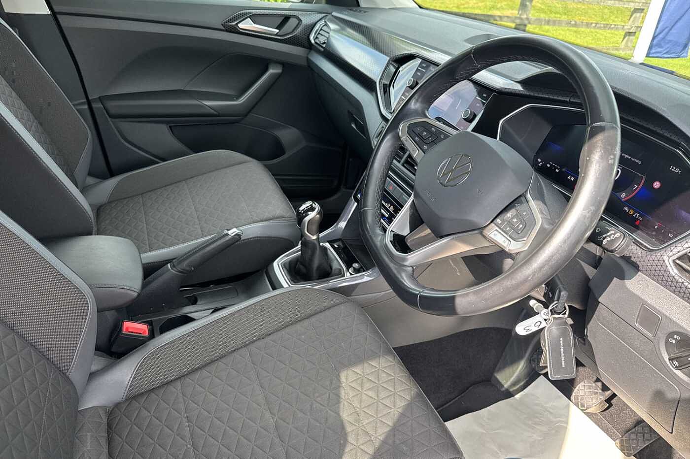 Volkswagen T-Cross 1.0 TSI (110ps) SEL Hatchback