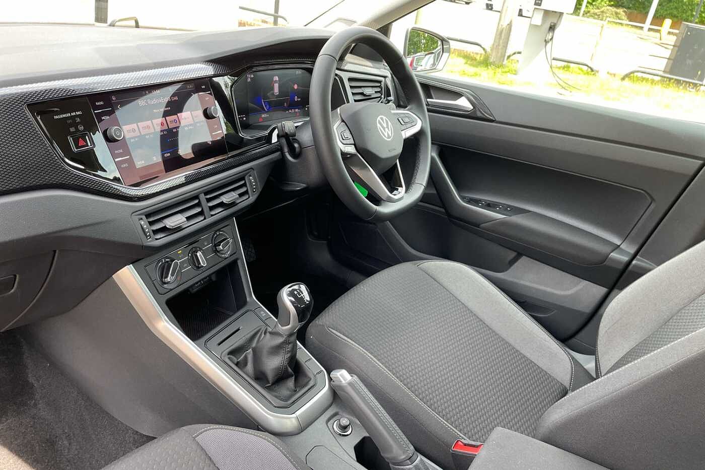 Volkswagen Polo 1.0 Life 5dr