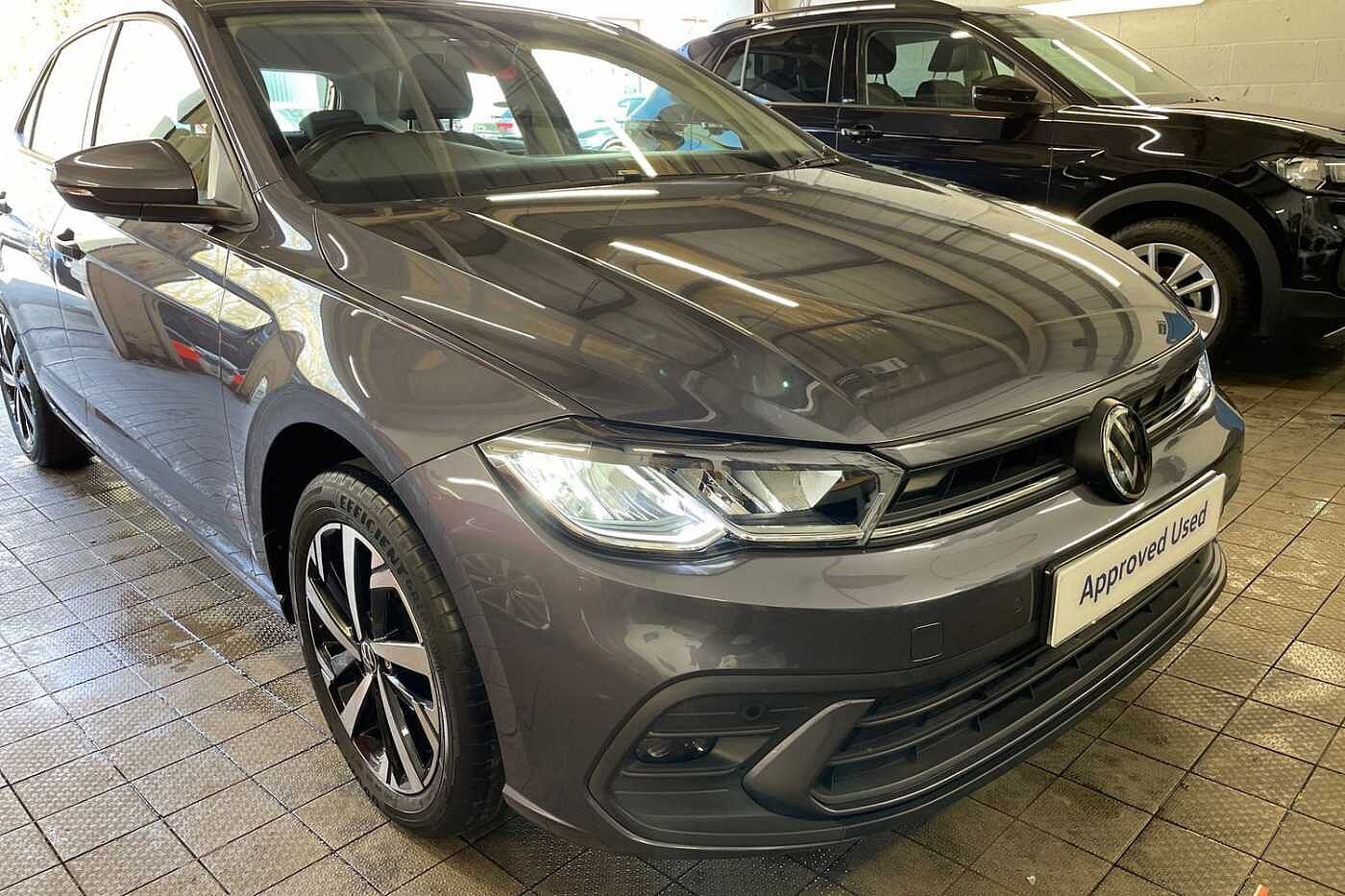 Volkswagen Polo 1.0 Life 5dr