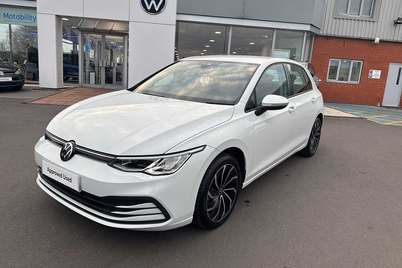 Volkswagen Golf MK8 Hatchback 5-Dr 1.0 TSI (110ps) Life
