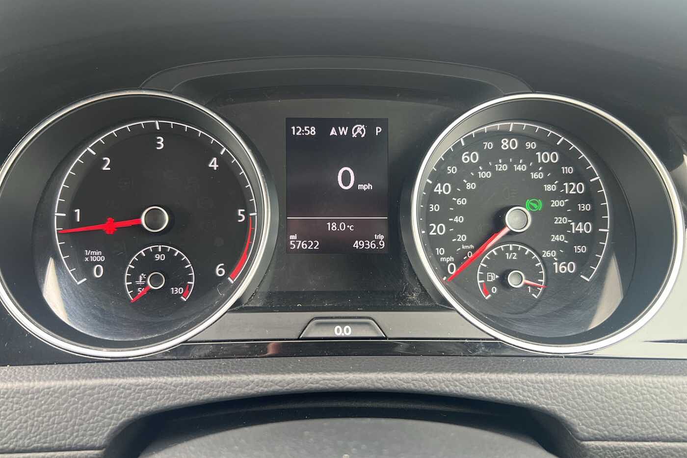 Volkswagen Golf MK7 Facelift 1.6 TDI GT 115PS DSG 5D