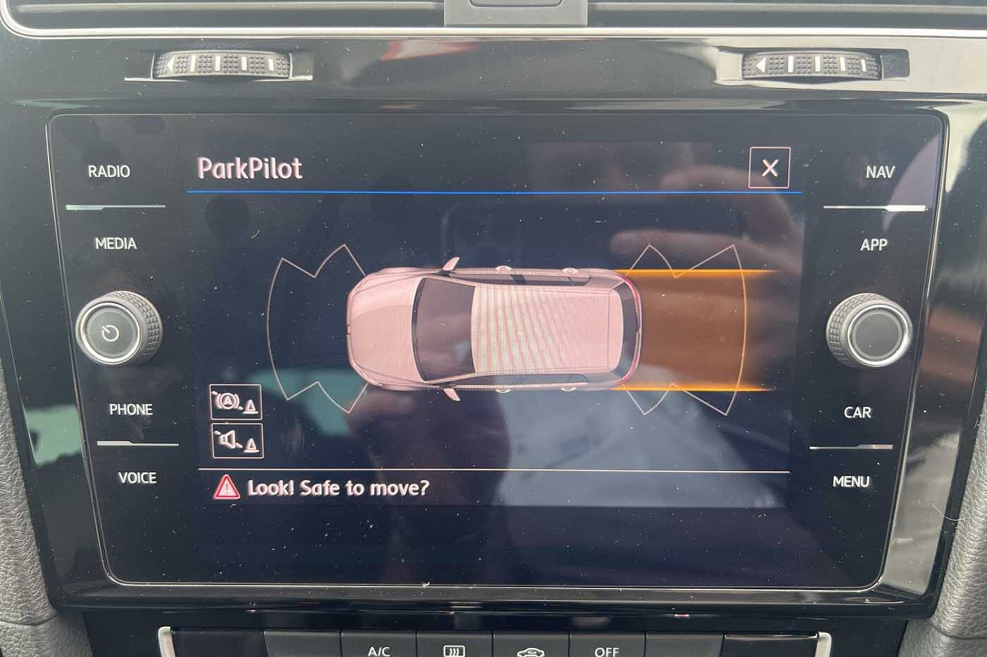 Volkswagen Golf MK7 Facelift 1.6 TDI GT 115PS DSG 5D