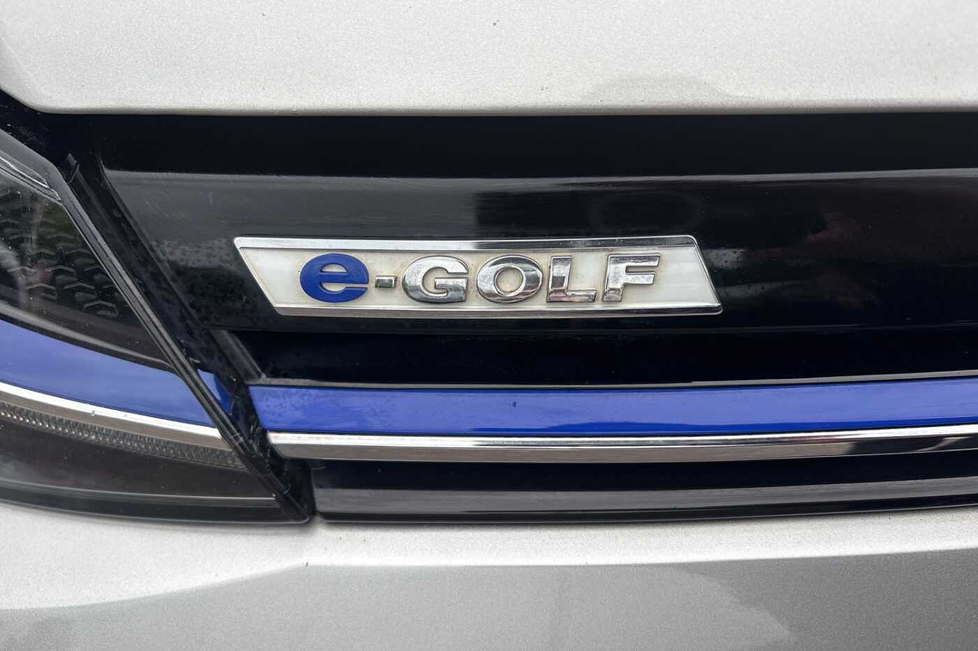 Volkswagen Golf e-136PS BEV Auto 5dr **HEAT PUMP*WINTER PACK**
