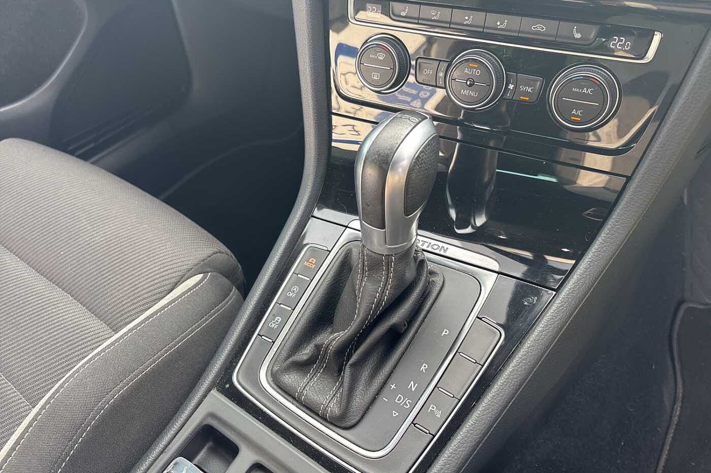 Volkswagen Golf 2.0 TSI R 5dr DSG **19in PRETORIA ALLOYS**