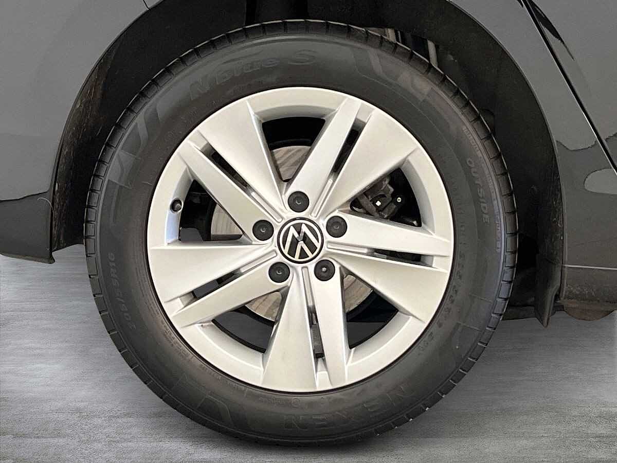 Volkswagen Golf 1.5 TSI Life 5Dr