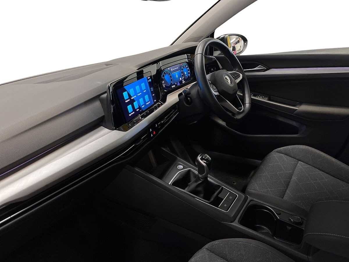 Volkswagen Golf 1.5 TSI Life 5Dr