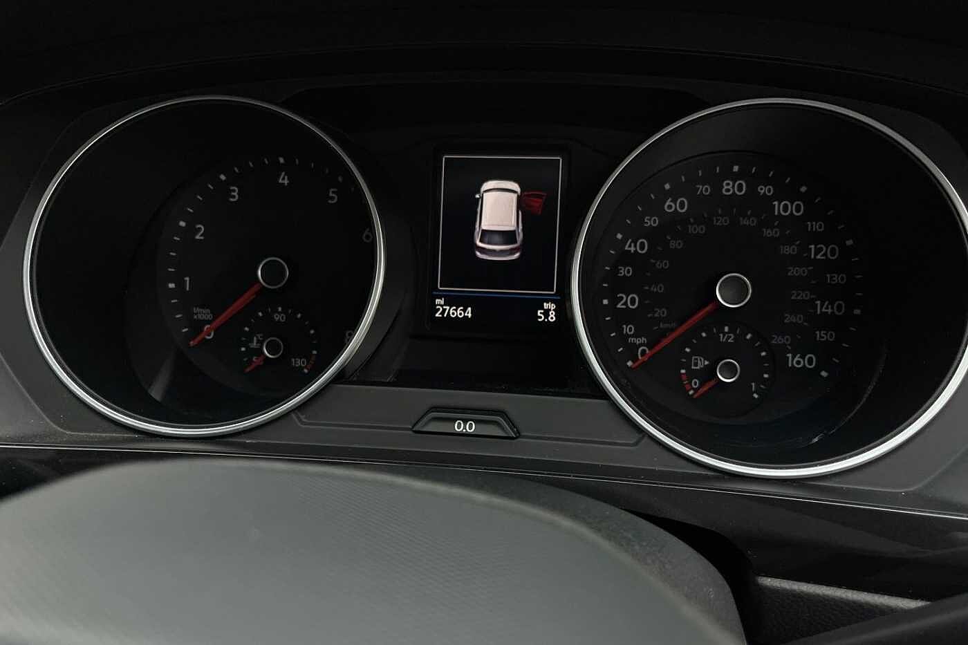 Volkswagen Tiguan 1.5 TSI Active SUV 5dr Petrol DSG Euro 6 (s/s) (150 ps) Rear camera!