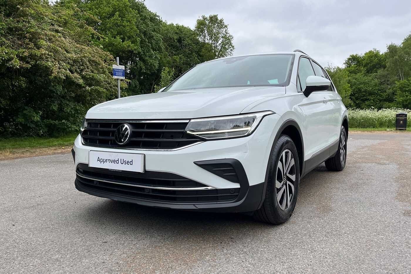 Volkswagen Tiguan 1.5 TSI Active SUV 5dr Petrol DSG Euro 6 (s/s) (150 ps) Rear camera!