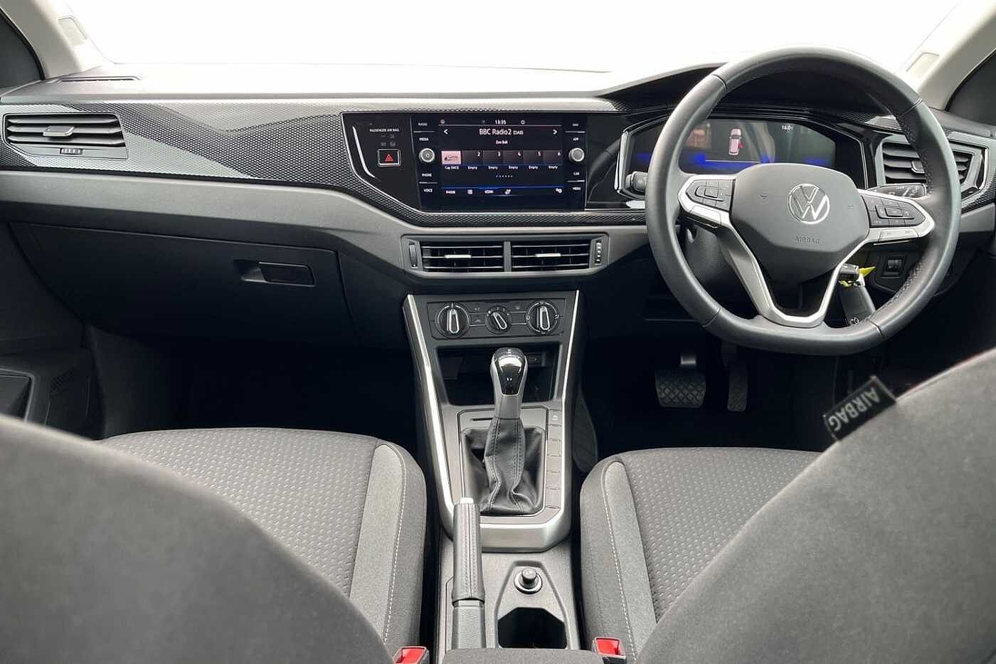Volkswagen Polo 1.0 TSI Life Hatchback 5dr Petrol DSG Euro 6 (s/s) (95 ps) Ex demo, Low Mileage!