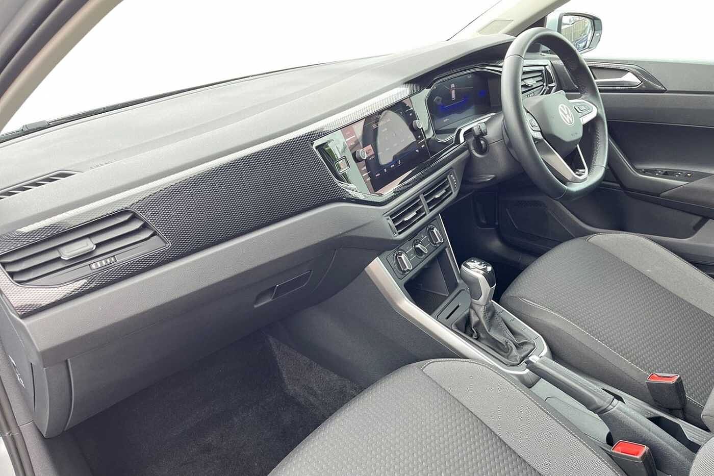 Volkswagen Polo 1.0 TSI Life Hatchback 5dr Petrol DSG Euro 6 (s/s) (95 ps) Ex demo, Low Mileage!