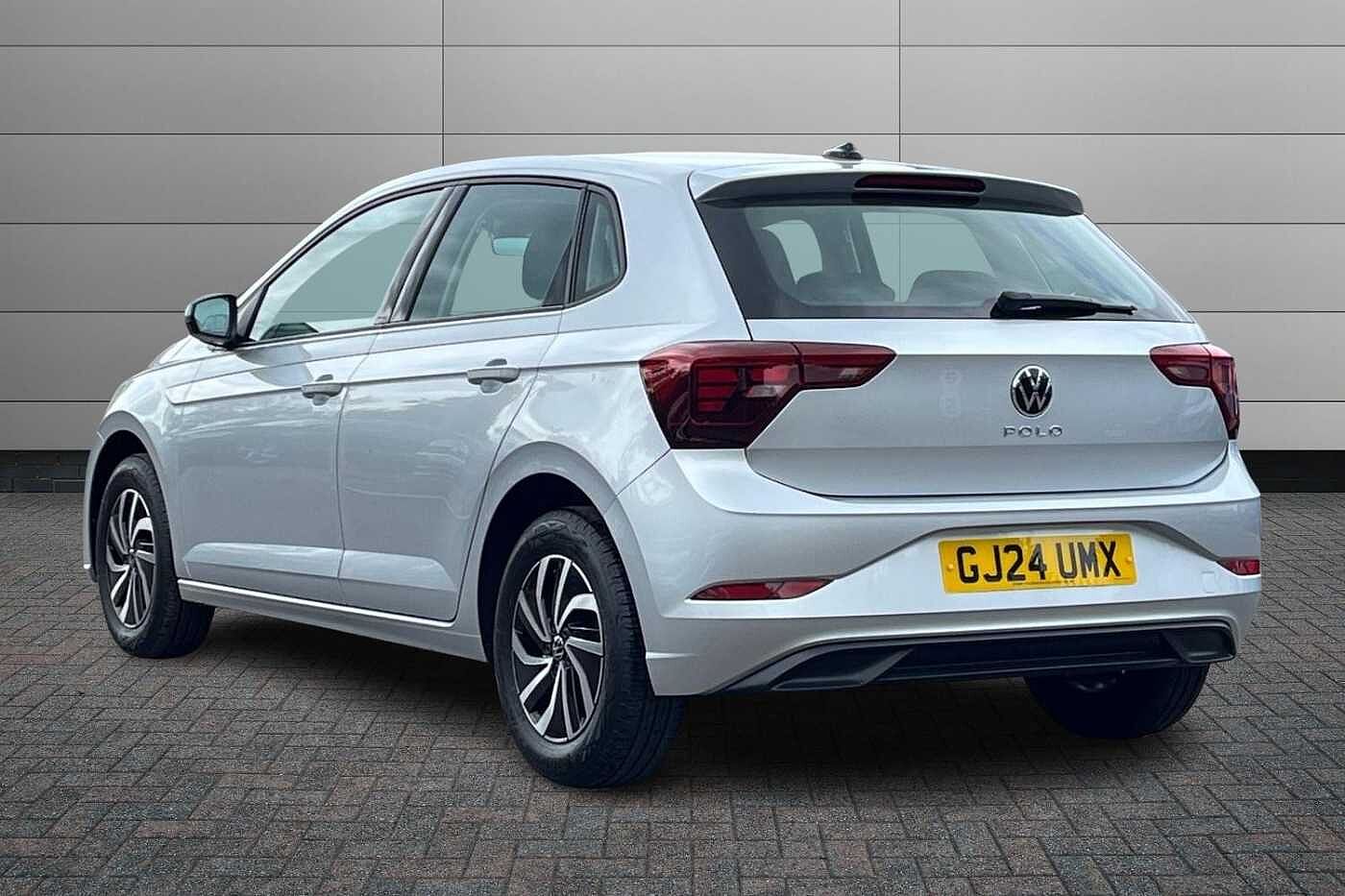 Volkswagen Polo 1.0 TSI Life Hatchback 5dr Petrol DSG Euro 6 (s/s) (95 ps) Ex demo, Low Mileage!