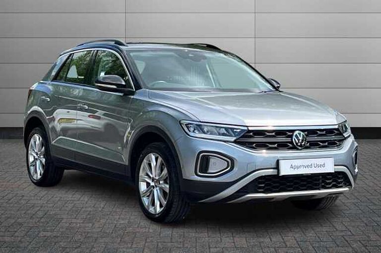 Volkswagen T-Roc 1.5 TSI Life SUV 5dr Petrol DSG Euro 6 (s/s) (150 ps) Rear camera & 18 Alloys!'