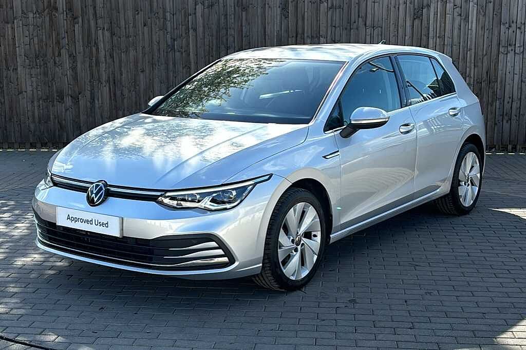 Volkswagen Golf MK8 Hatchback 5-Dr 1.5 TSI (130ps) Style EVO