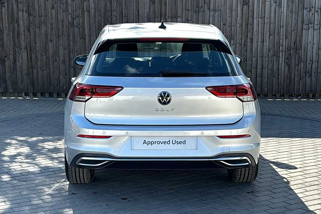 Volkswagen Golf MK8 Hatchback 5-Dr 1.5 TSI (130ps) Style EVO