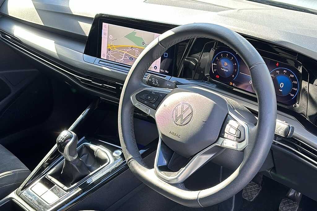 Volkswagen Golf MK8 Hatchback 5-Dr 1.5 TSI (130ps) Style EVO