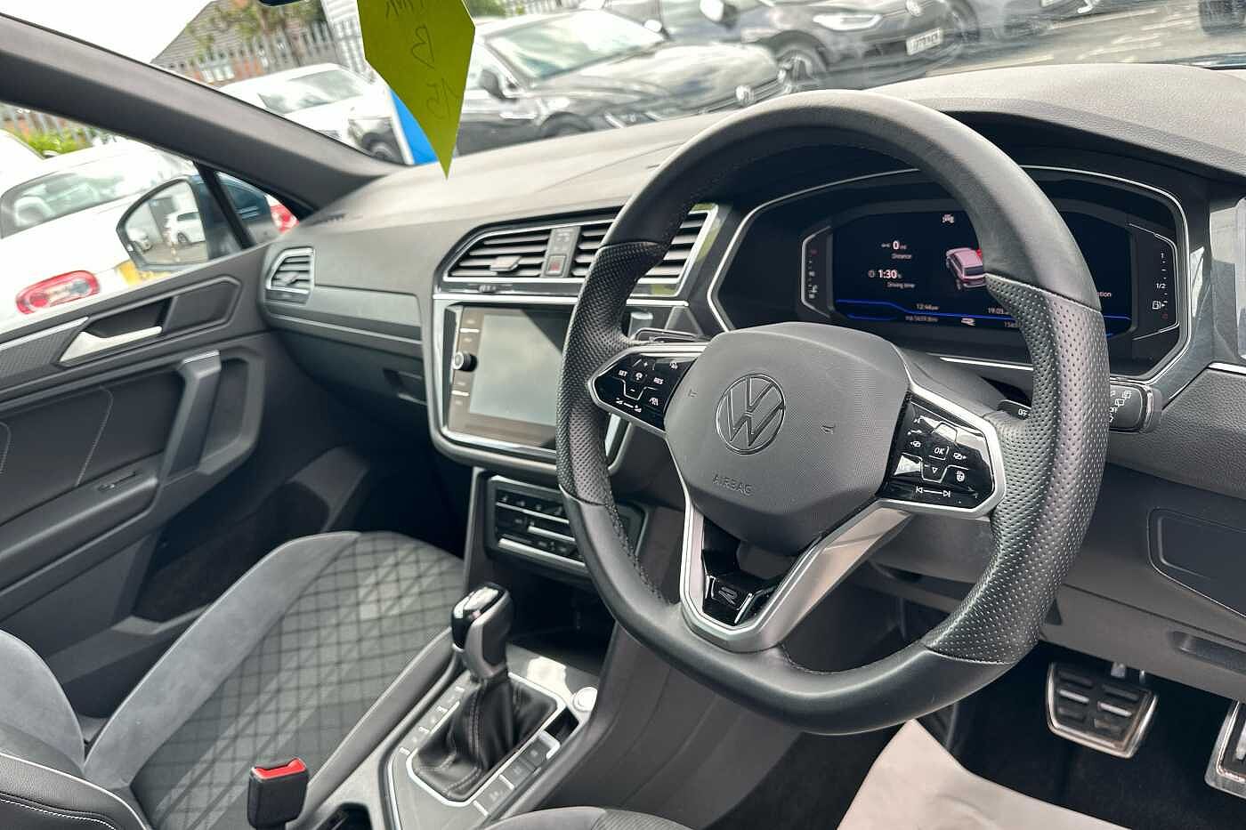 Volkswagen Tiguan 1.5 TSI (150ps) R-Line EVO DSG