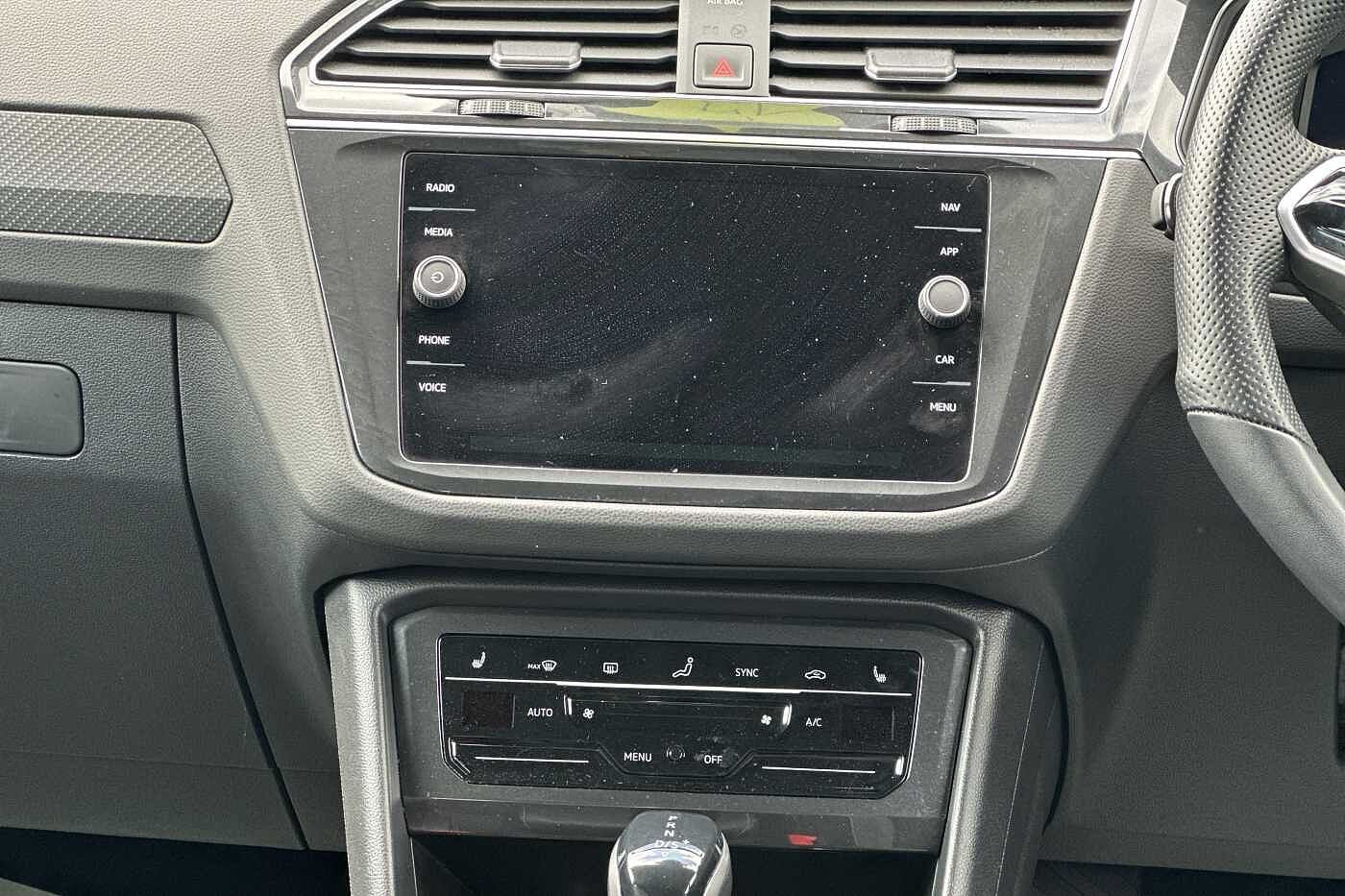 Volkswagen Tiguan 1.5 TSI (150ps) R-Line EVO DSG