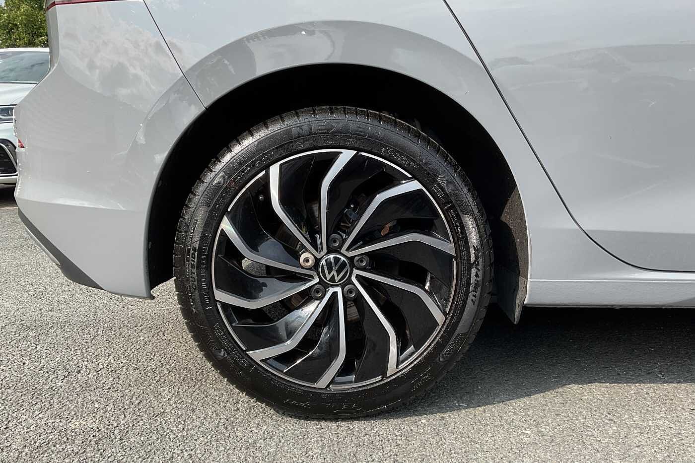 Volkswagen Golf 1.5 TSI Style Edition 5dr