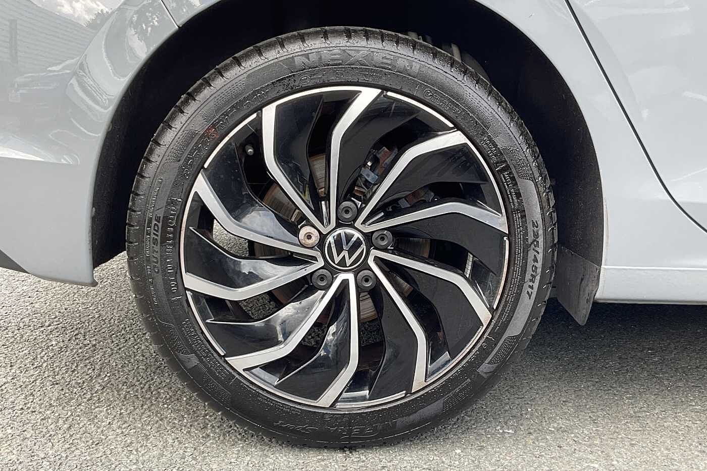 Volkswagen Golf 1.5 TSI Style Edition 5dr