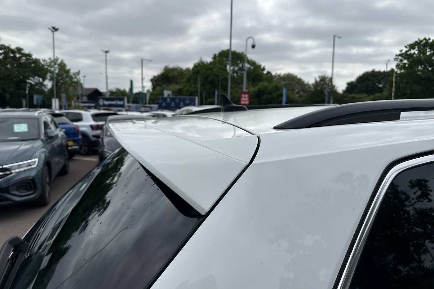 Volkswagen Tiguan 1.5 TSI (150ps) R-Line EVO DSG
