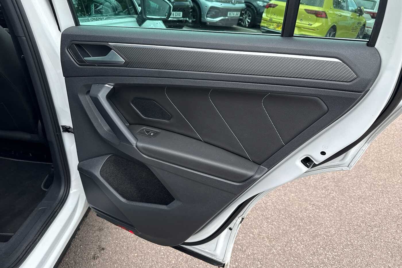 Volkswagen Tiguan 1.5 TSI (150ps) R-Line EVO DSG