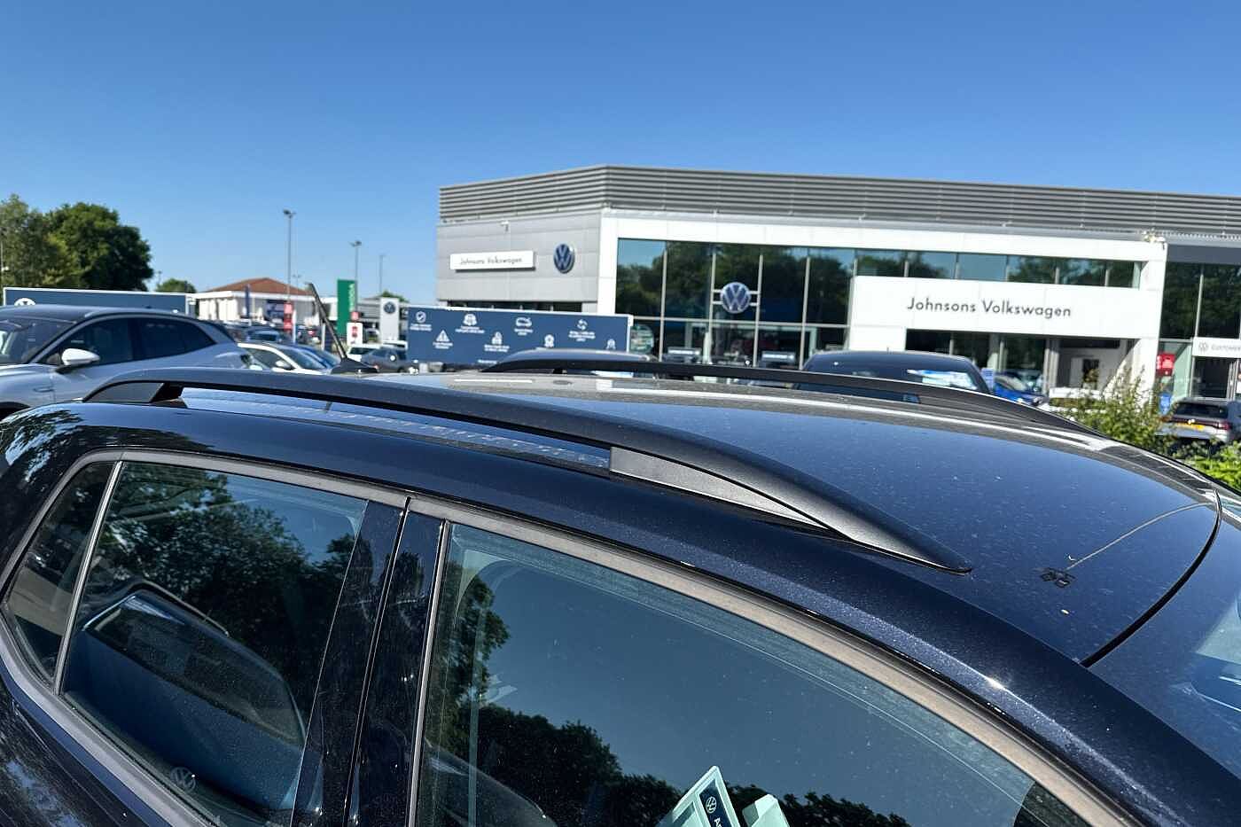 Volkswagen T-Cross 1.0 TSI (110ps) SE DSG Hatchback