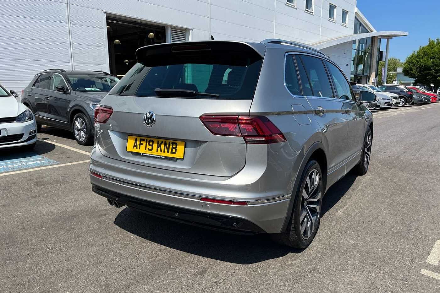 Volkswagen Tiguan 1.5 TSI EVO R-Line SUV 5dr Petrol DSG Euro 6 (s/s) (150 ps)