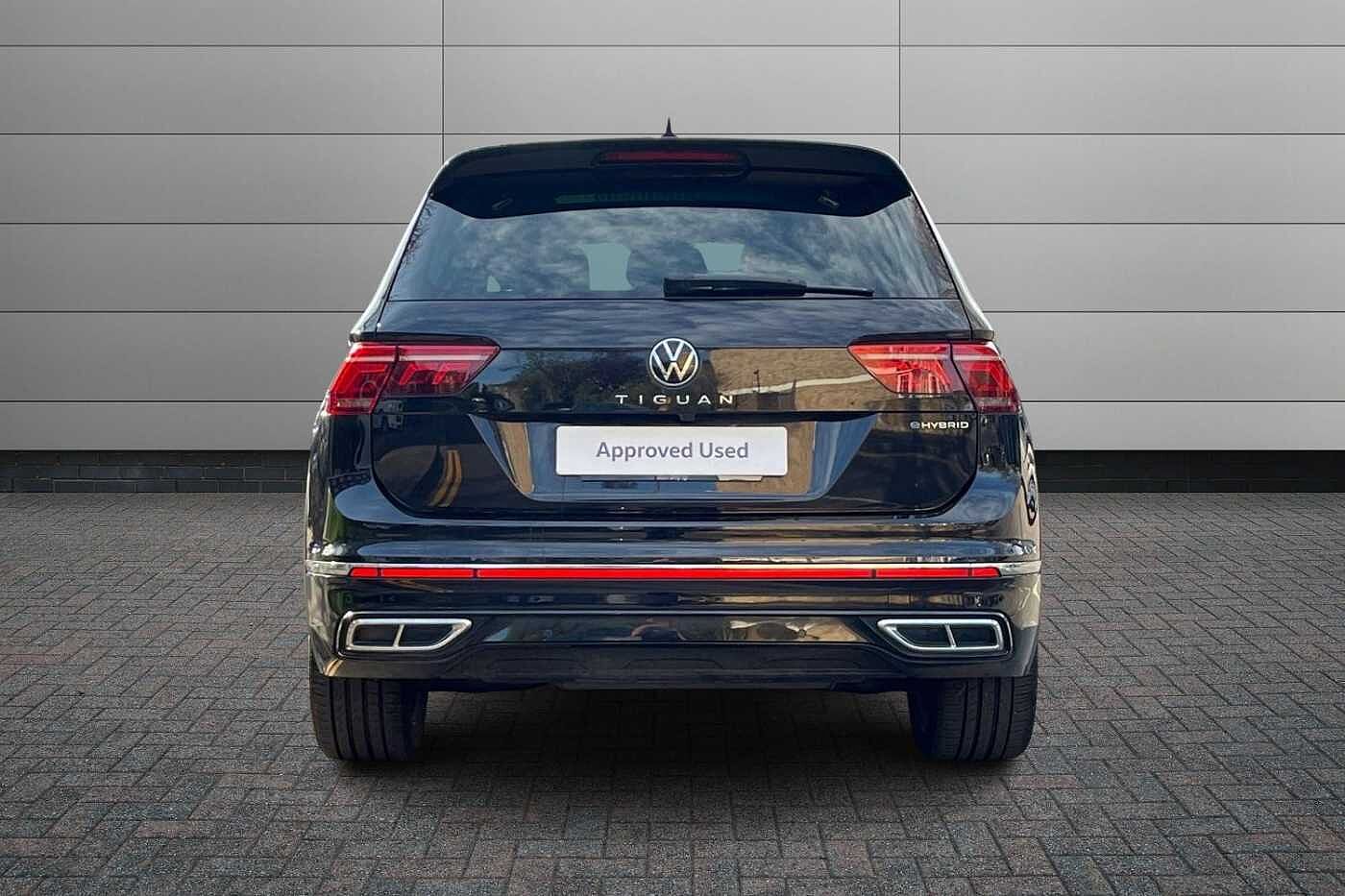 Volkswagen Tiguan 1.4 TSI 13kWh R-Line SUV 5dr Petrol Plug-in Hybrid DSG Euro 6 (s/s) (245 ps)