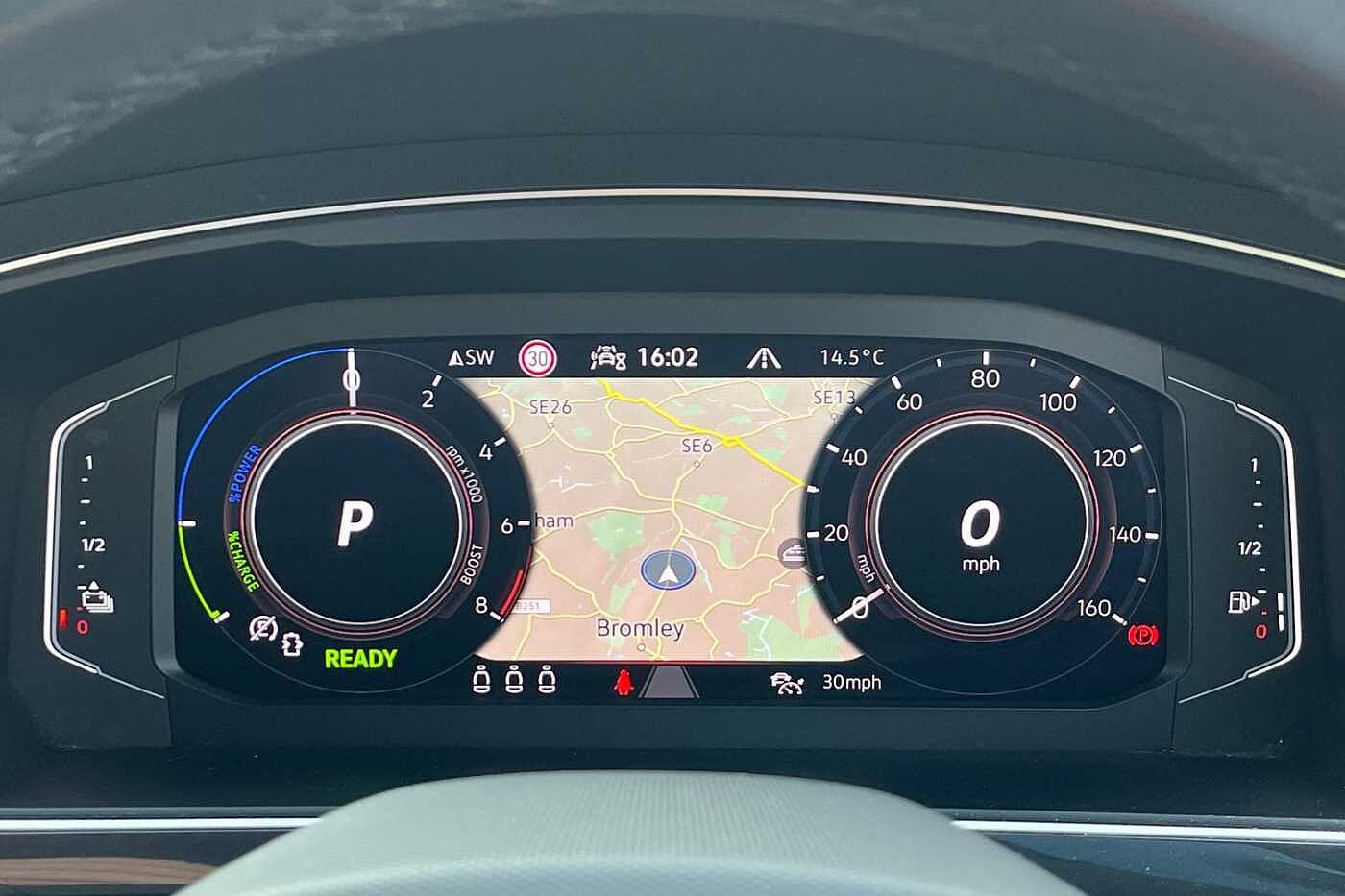Volkswagen Tiguan 1.4 TSI 13kWh R-Line SUV 5dr Petrol Plug-in Hybrid DSG Euro 6 (s/s) (245 ps)