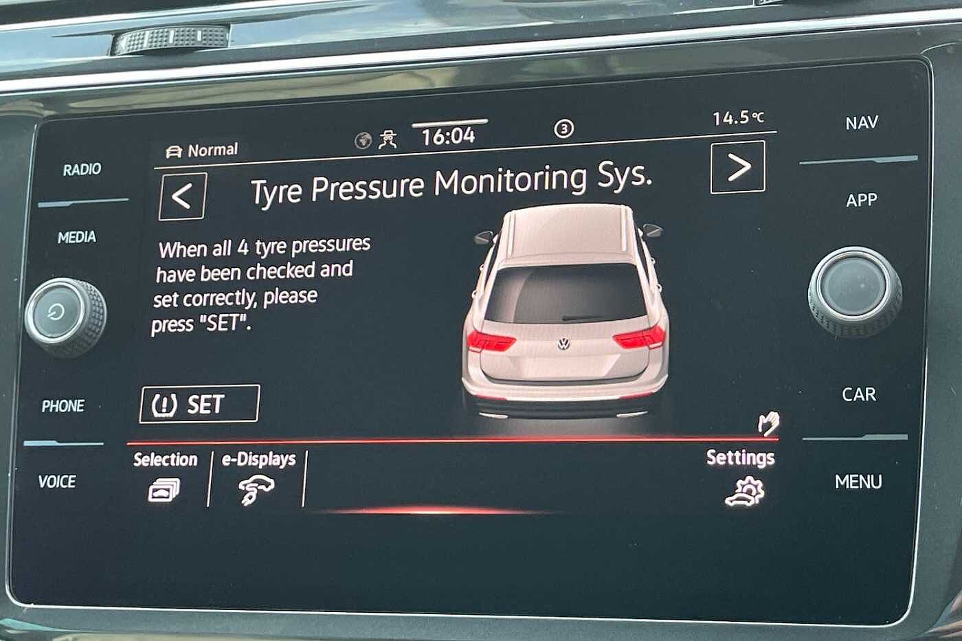 Volkswagen Tiguan 1.4 TSI 13kWh R-Line SUV 5dr Petrol Plug-in Hybrid DSG Euro 6 (s/s) (245 ps)