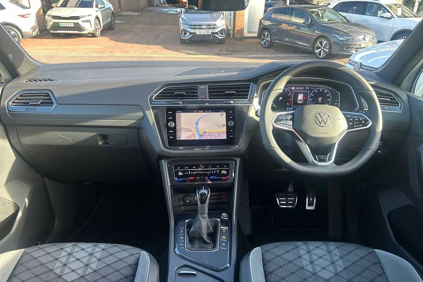 Volkswagen Tiguan 1.5 TSI (150ps) R-Line EVO DSG