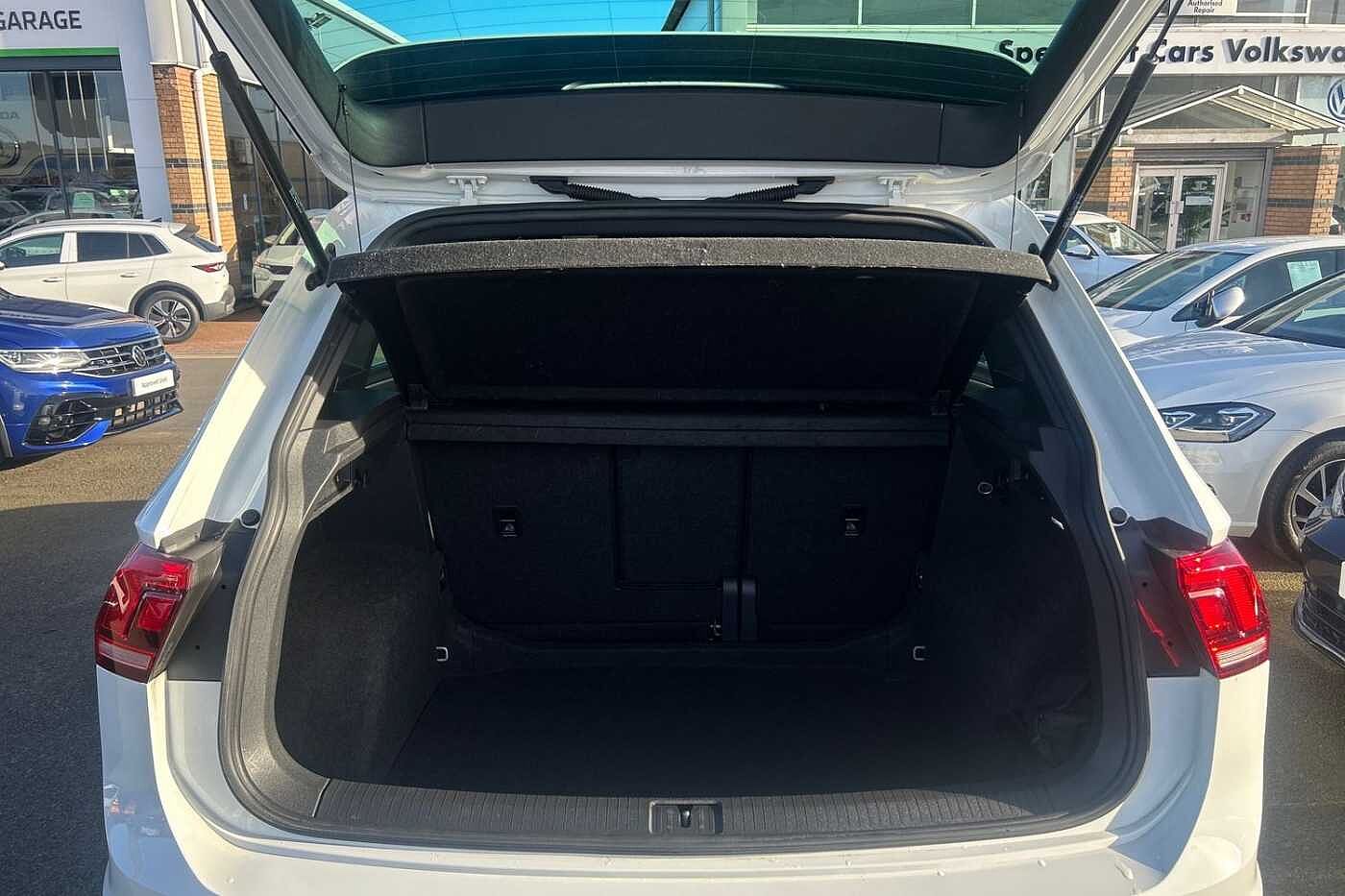 Volkswagen Tiguan 1.5 TSI (150ps) R-Line EVO DSG