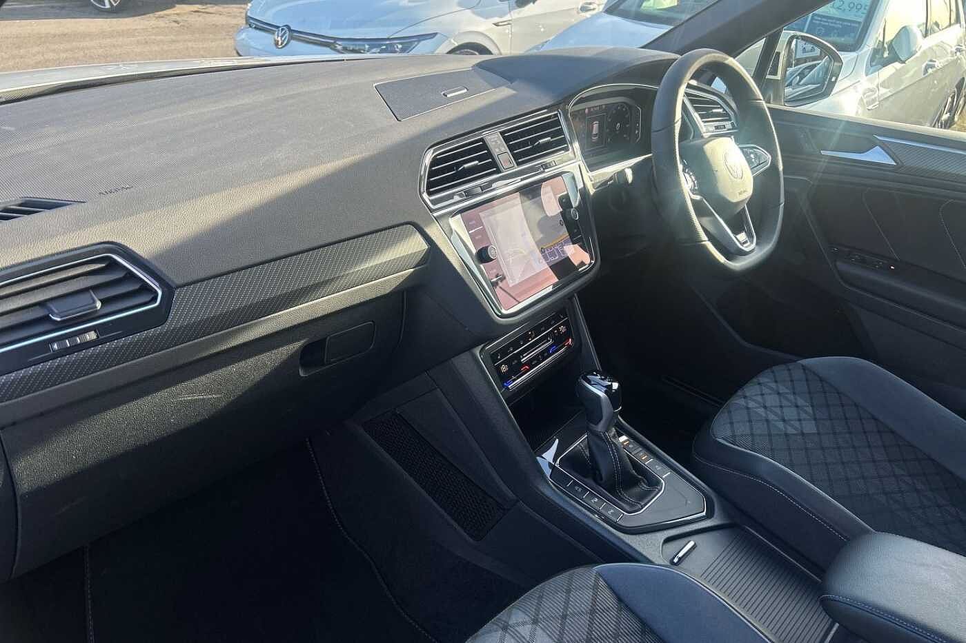 Volkswagen Tiguan 1.5 TSI (150ps) R-Line EVO DSG