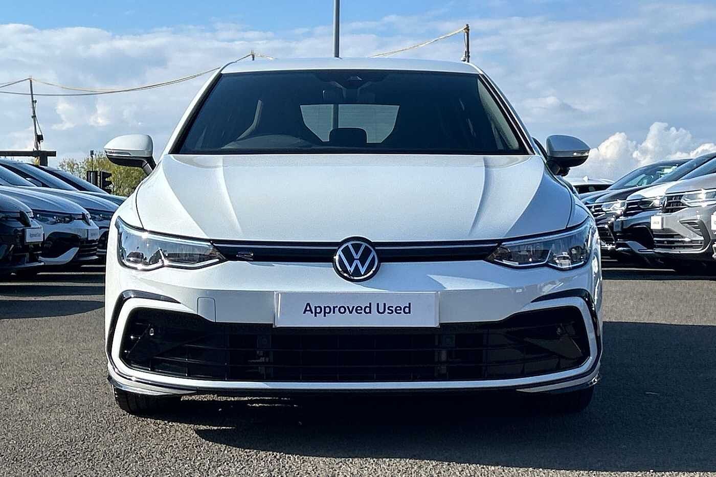 Volkswagen Golf MK8 Hatchback 5-Dr 1.5 TSI (130ps) R-Line EVO