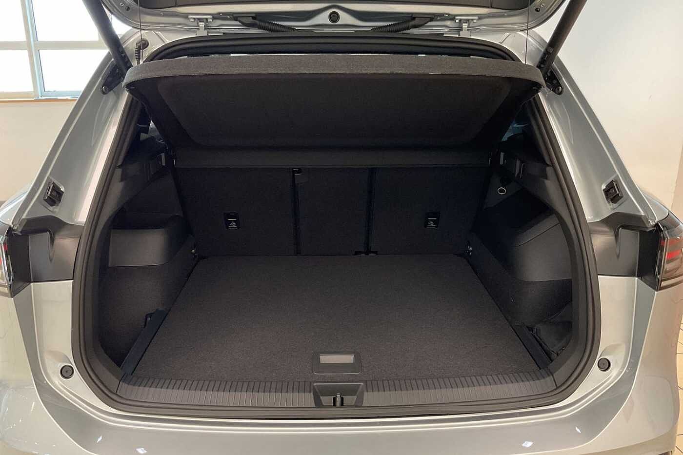 Volkswagen Tiguan 1.5 eTSI MHEV R-Line SUV 5dr Petrol Hybrid DSG Euro 6 (s/s) (150 ps)